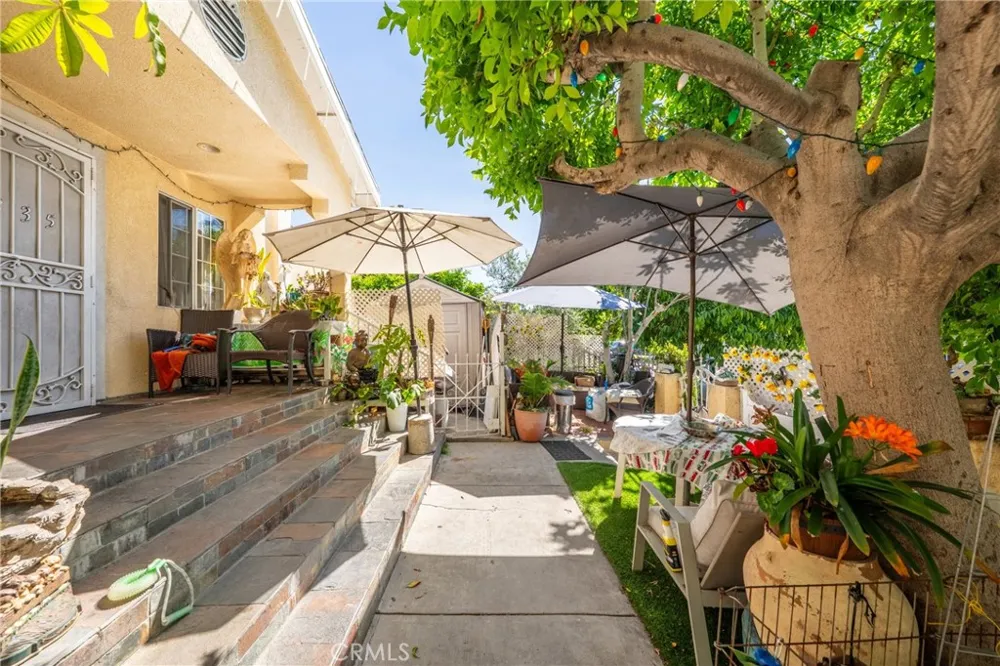 5335 Carlin Los Angeles, CA 90016