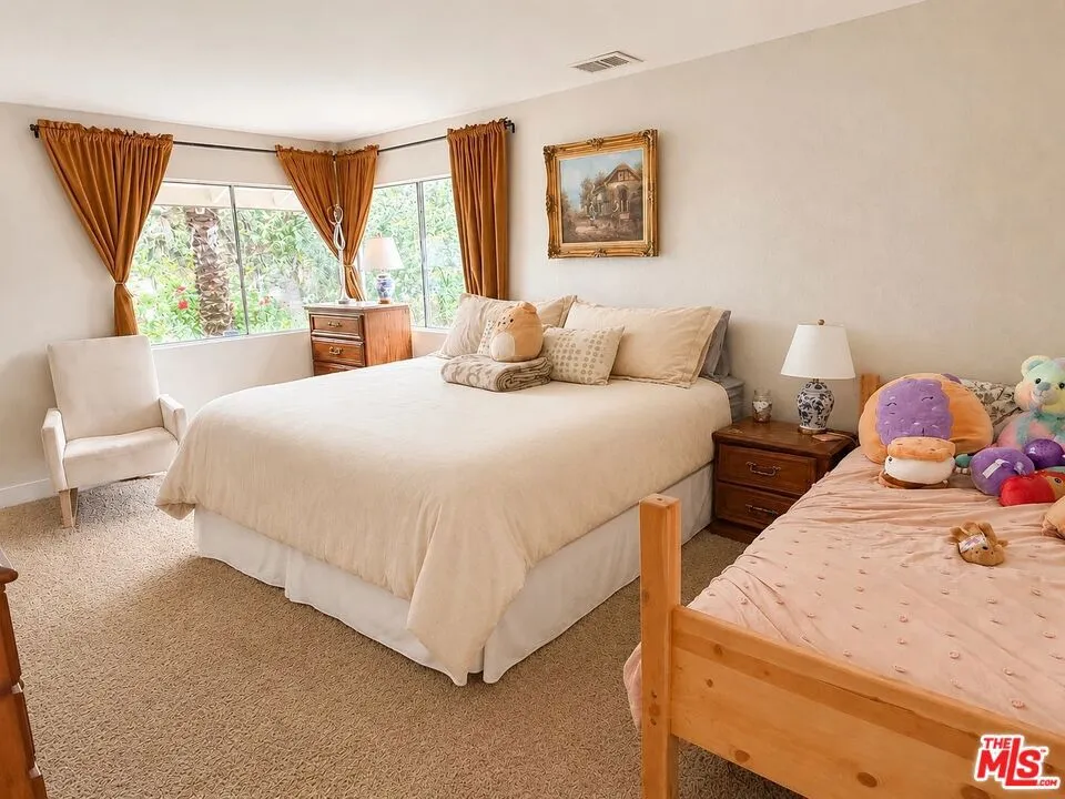 31383 Overcrest Drive Redlands, CA 92374