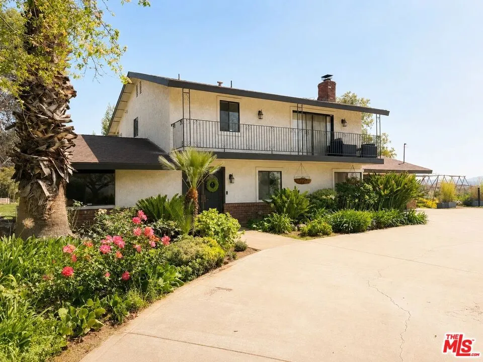 31383 Overcrest Drive Redlands, CA 92374