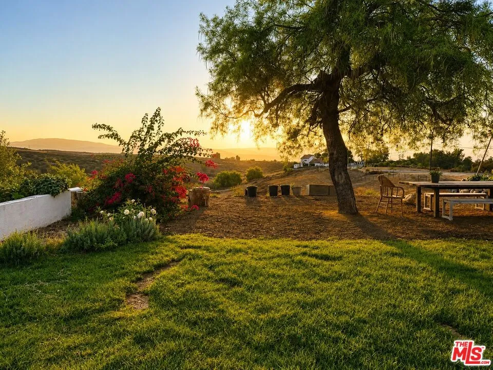 31383 Overcrest Drive Redlands, CA 92374
