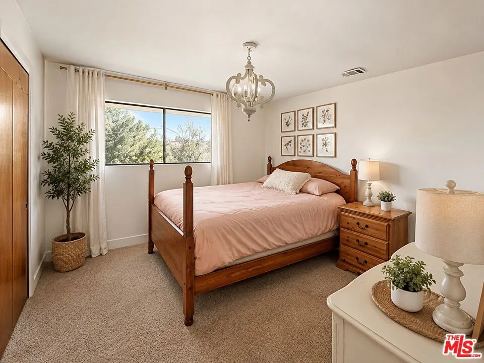 31383 Overcrest Drive Redlands, CA 92374