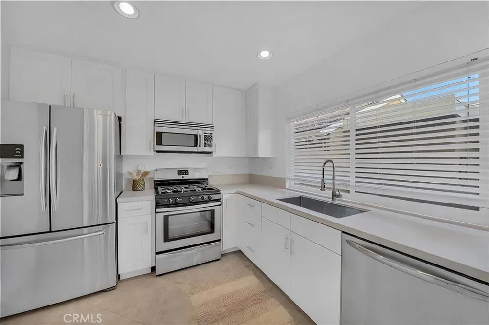 2454 Chinook Drive Placentia, CA 92870
