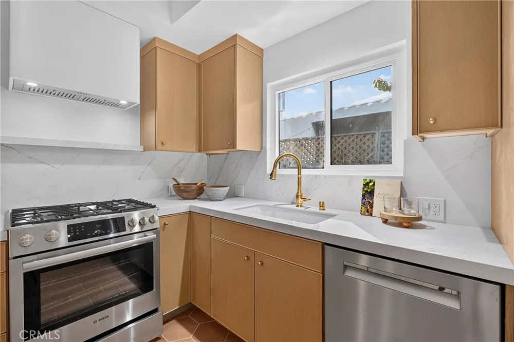 938 18th Street #5 Santa Monica, CA 90403