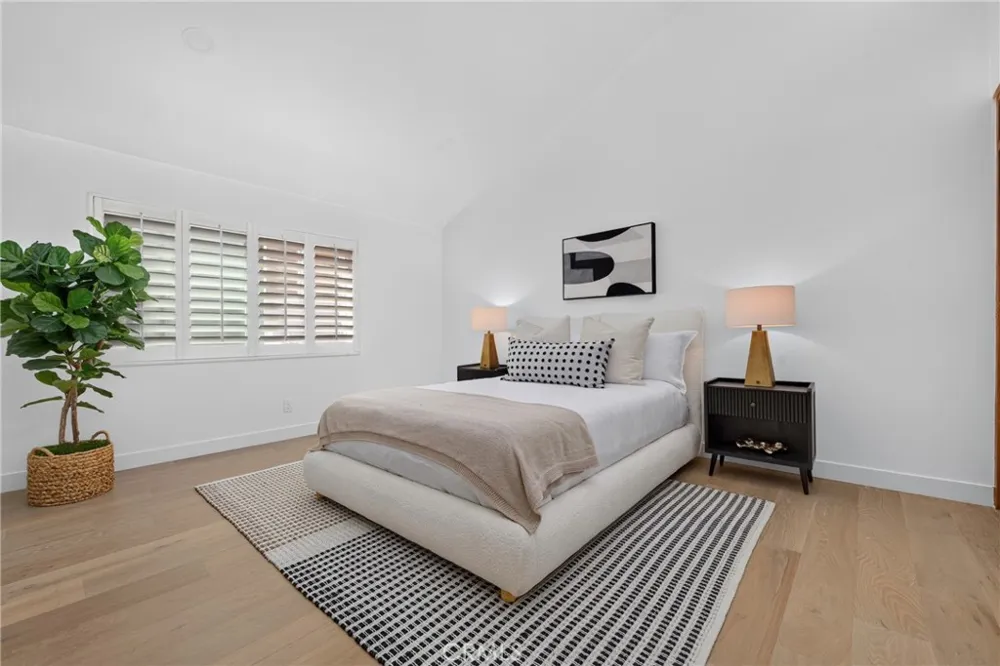 938 18th Street #5 Santa Monica, CA 90403