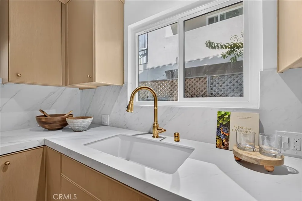 938 18th Street #5 Santa Monica, CA 90403