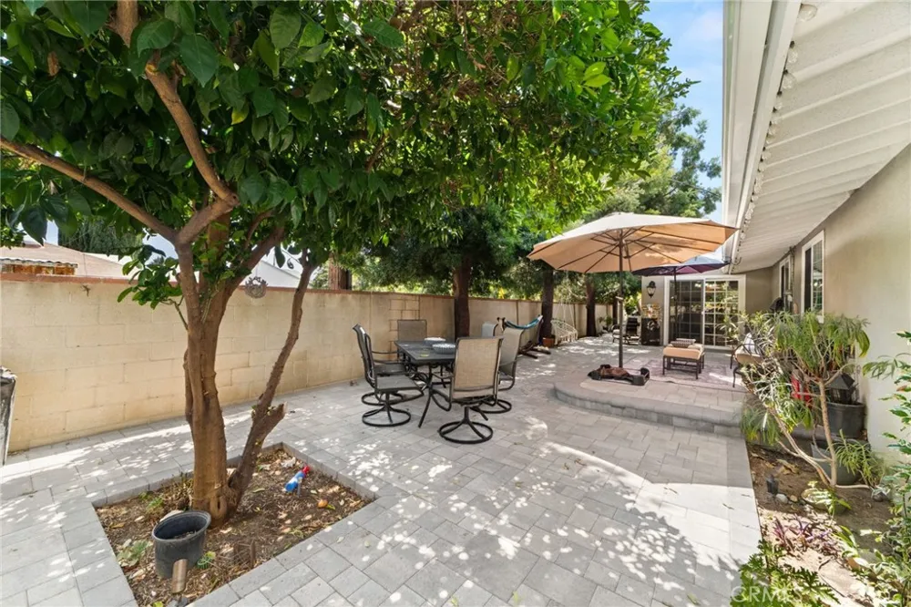 5113 Glickman Temple City, CA 91780