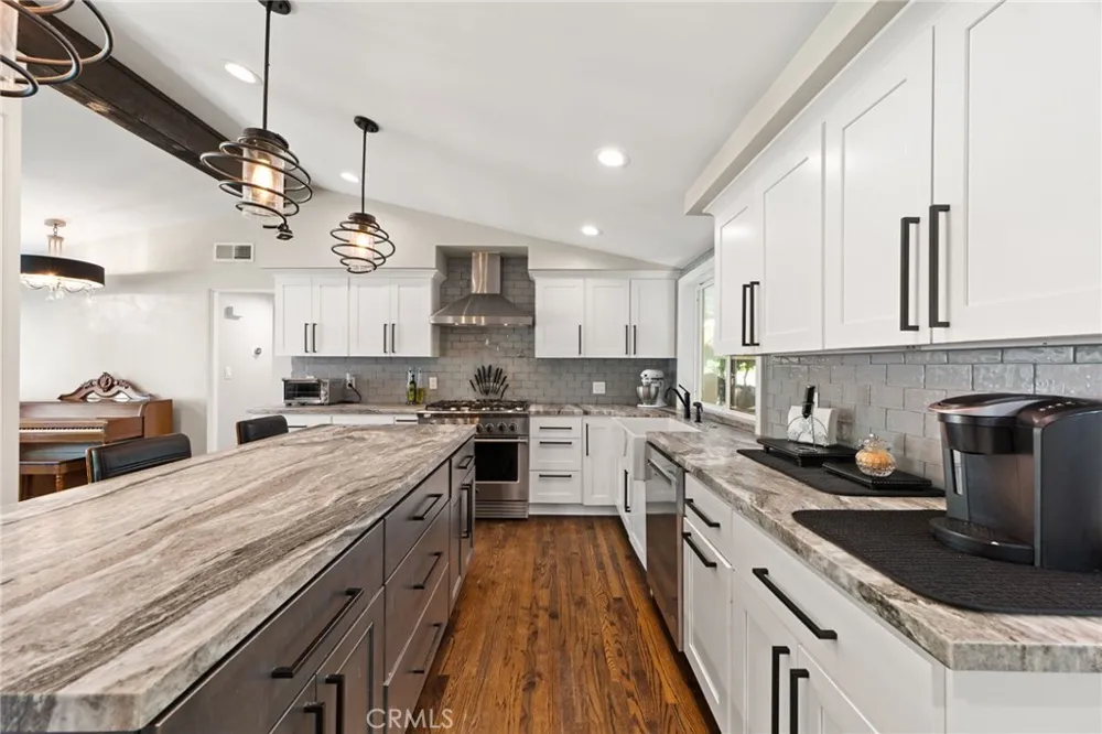 5113 Glickman Temple City, CA 91780