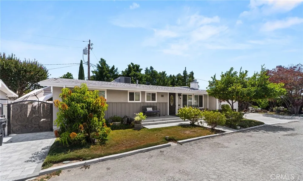 5113 Glickman Temple City, CA 91780