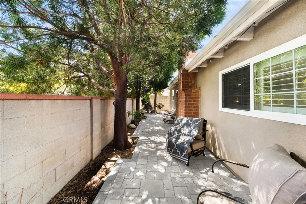 5113 Glickman Temple City, CA 91780