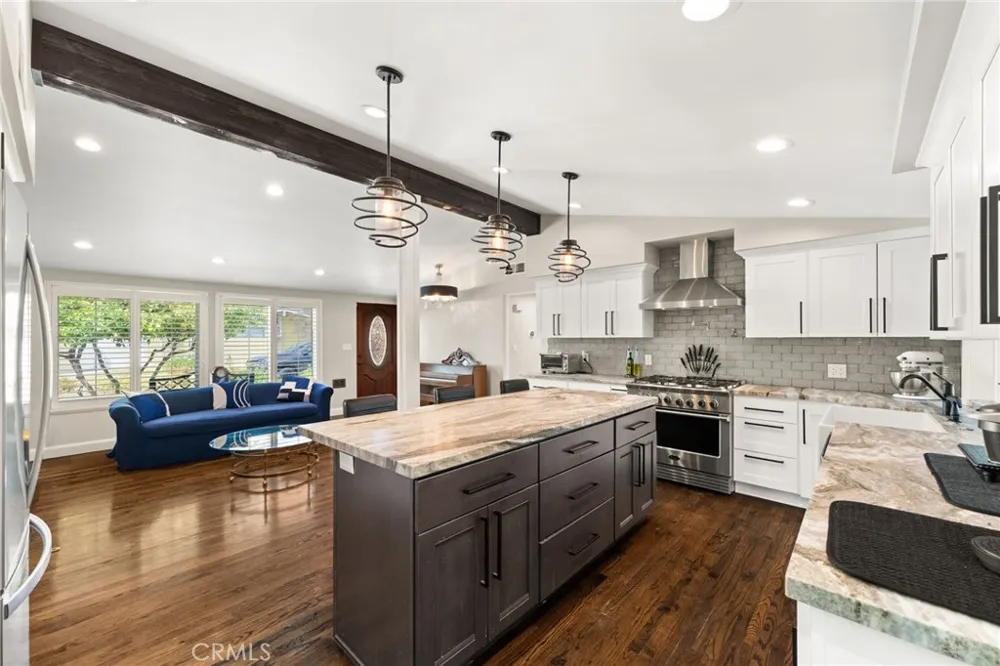 5113 Glickman Temple City, CA 91780