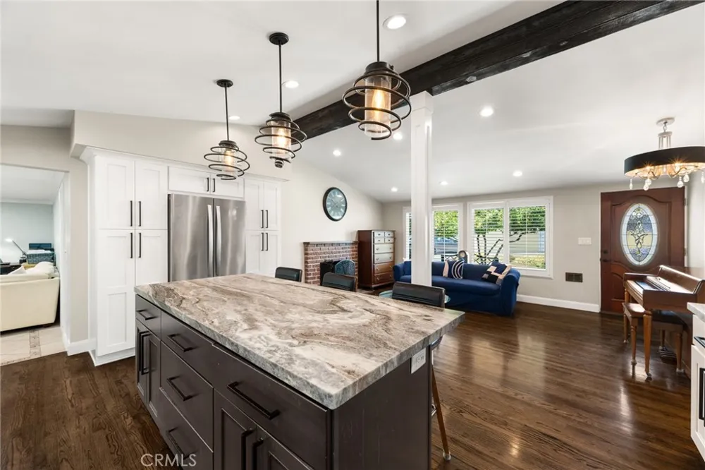 5113 Glickman Temple City, CA 91780
