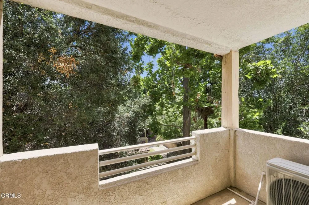 2533 Antonio Drive #101 Camarillo, CA 93010