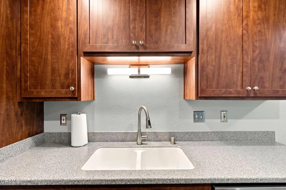 2533 Antonio Drive #101 Camarillo, CA 93010