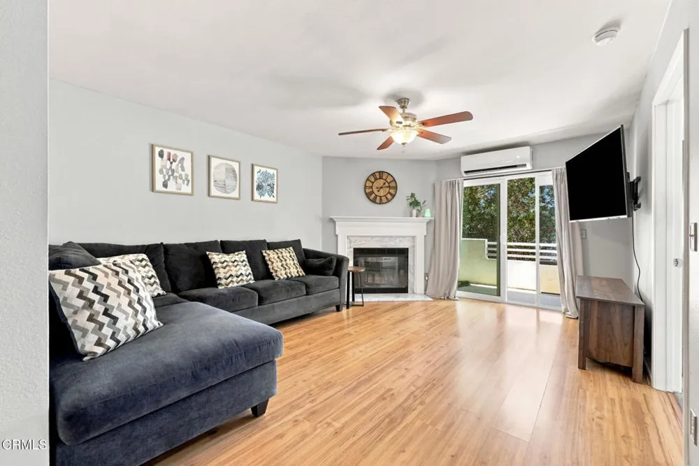 2533 Antonio Drive #101 Camarillo, CA 93010