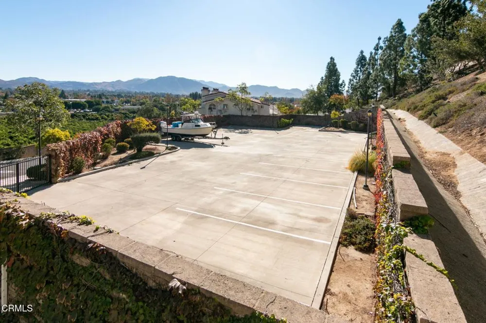 2533 Antonio Drive #101 Camarillo, CA 93010