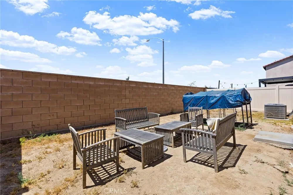 30851 Le Baron Court Winchester, CA 92596