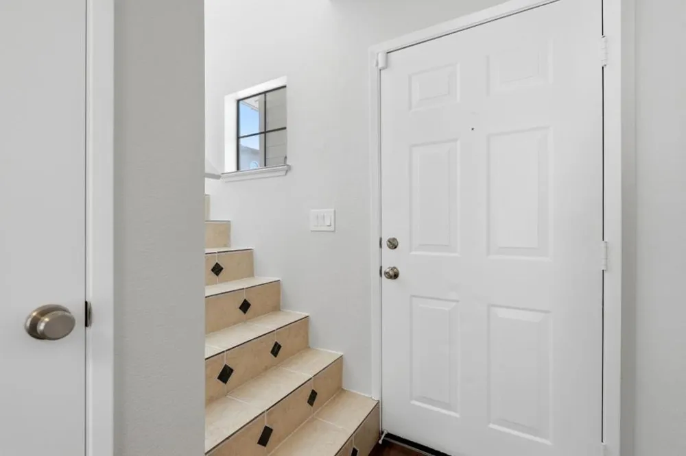 1524 Willard Garden Court San Jose, CA 95126