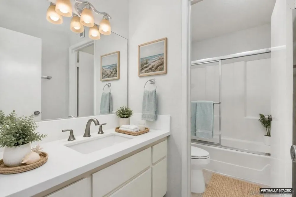 13067 Caminito Mar Villa Del Mar, CA 92014