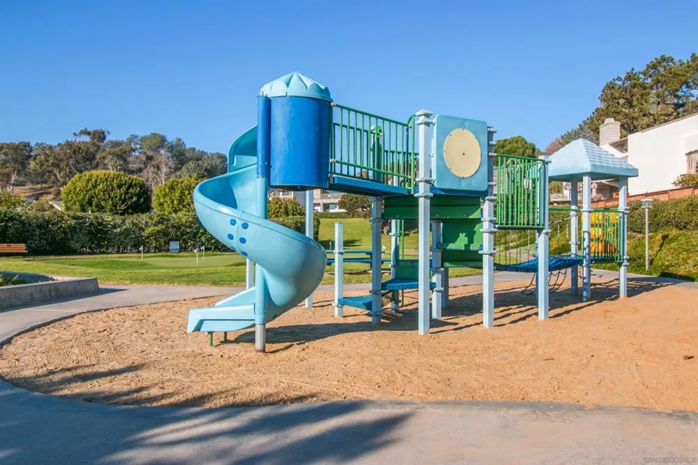 13067 Caminito Mar Villa Del Mar, CA 92014