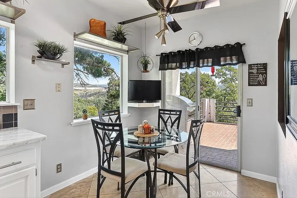 4 Lemon Hill Court Oroville, CA 95966
