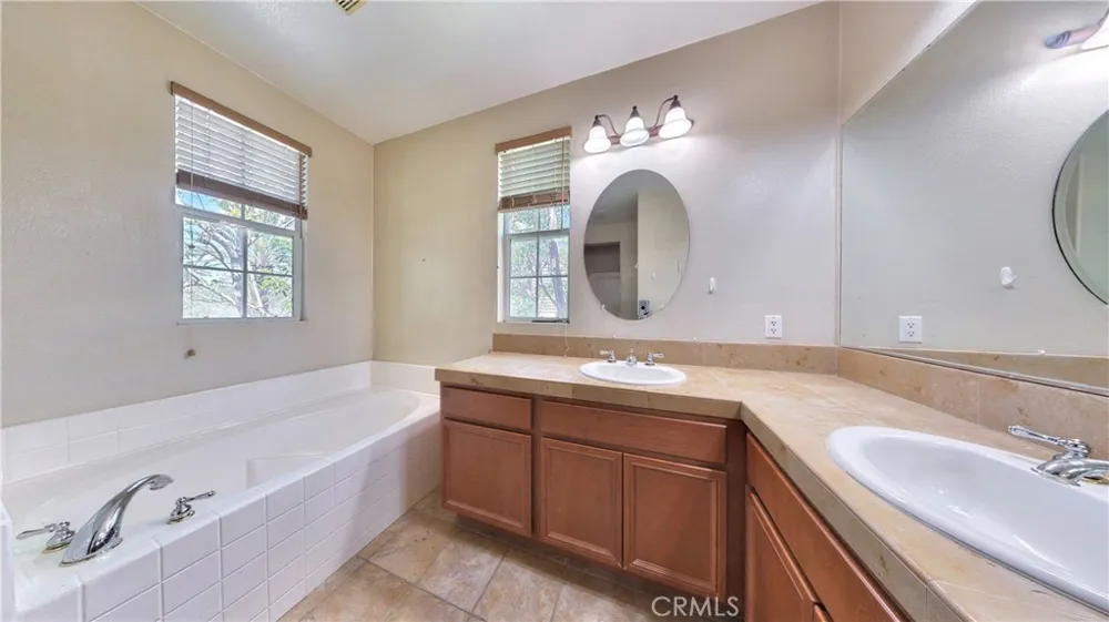 15 Elmhurst Ladera Ranch, CA 92694