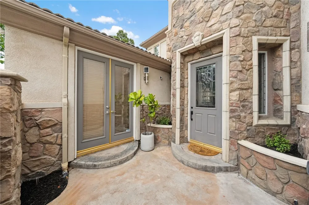 33352 Barrington Temecula, CA 92592