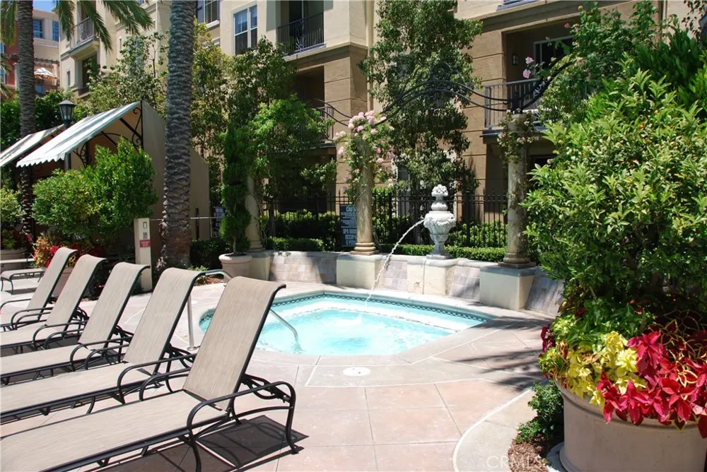 2341 Watermarke Place Irvine, CA 92612