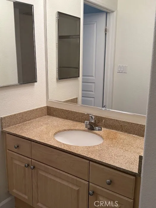 2341 Watermarke Place Irvine, CA 92612