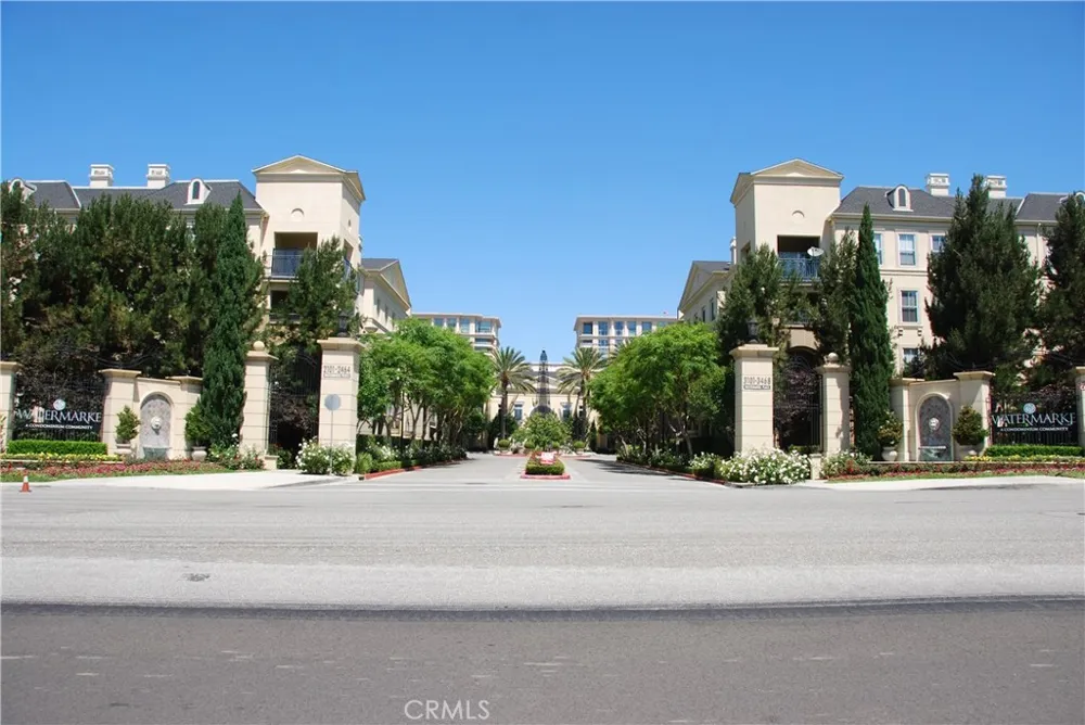 2341 Watermarke Place Irvine, CA 92612