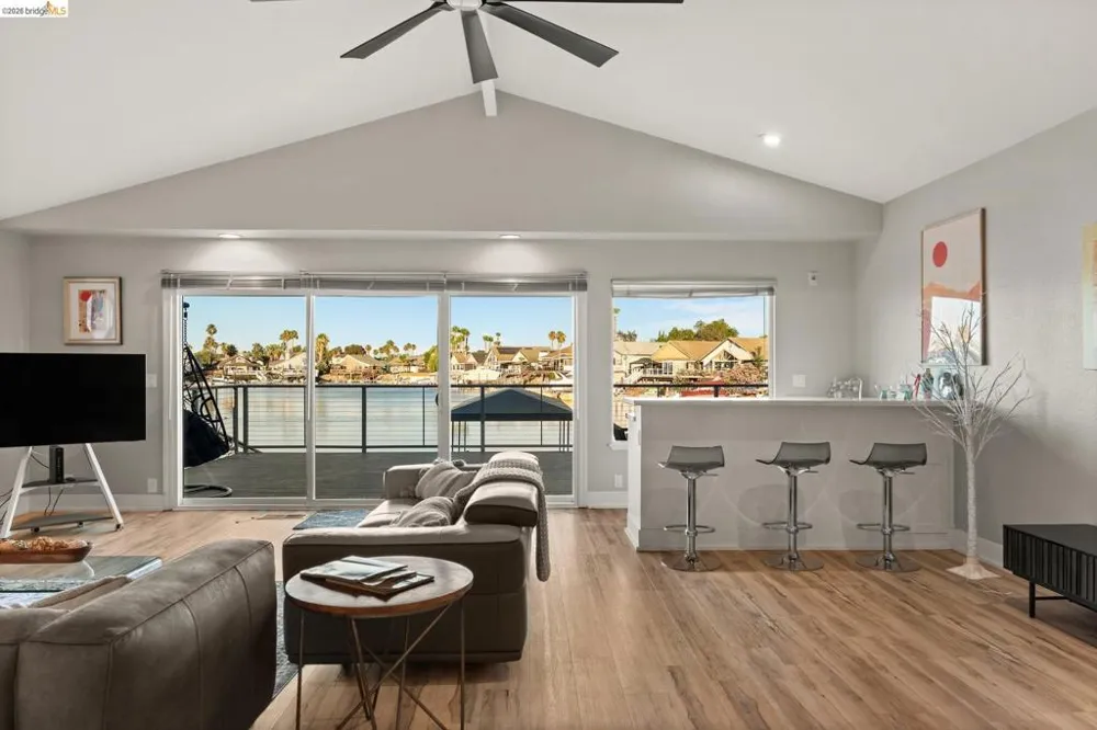 2293 Reef Ct Discovery Bay, CA 94505
