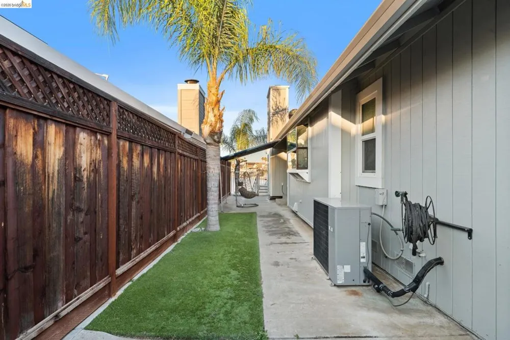 2293 Reef Ct Discovery Bay, CA 94505