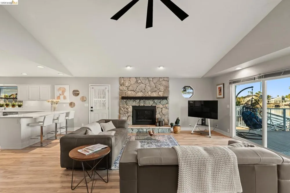2293 Reef Ct Discovery Bay, CA 94505