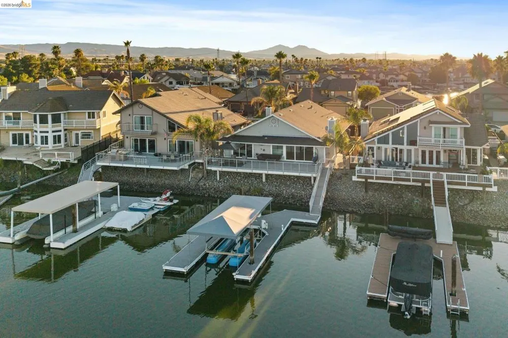 2293 Reef Ct Discovery Bay, CA 94505