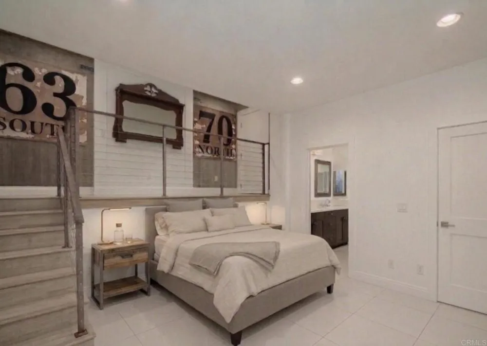 611 Stratford Ct Del Mar, CA 92014