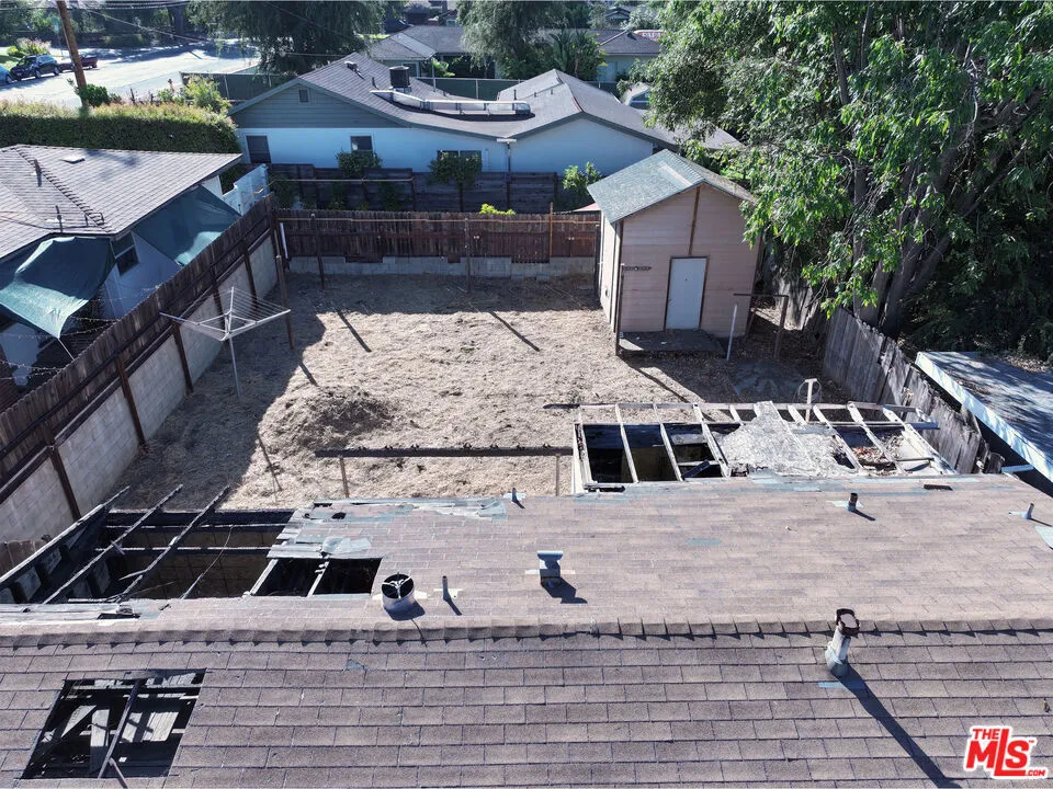 3132 Ridgeview Drive Altadena, CA 91001
