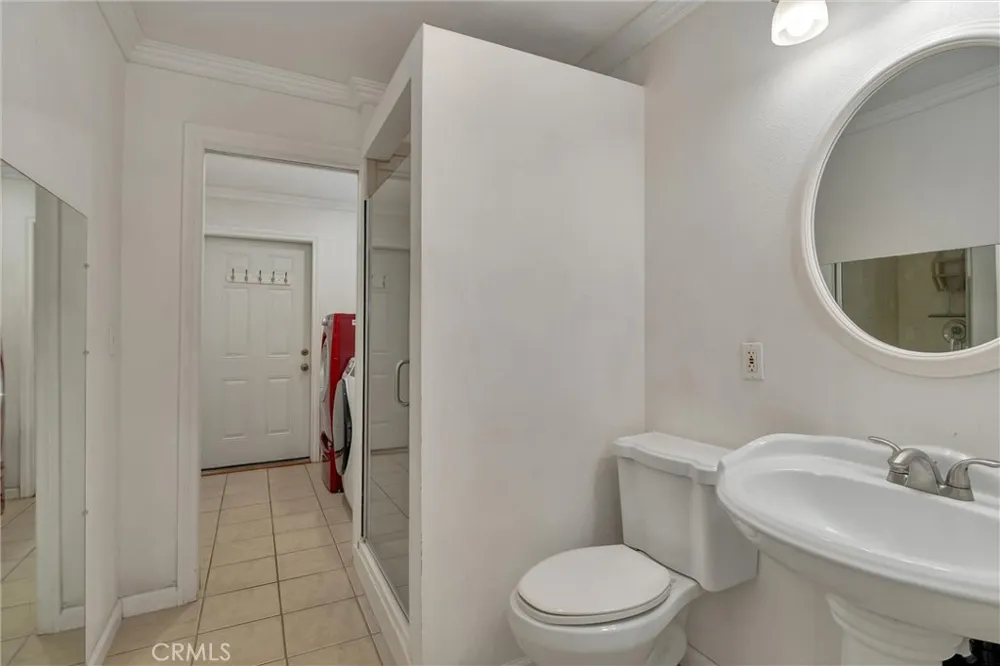 3295 Hildale Oroville, CA 95966