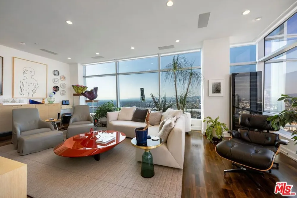 900 W Olympic Boulevard #46G Los Angeles, CA 90015