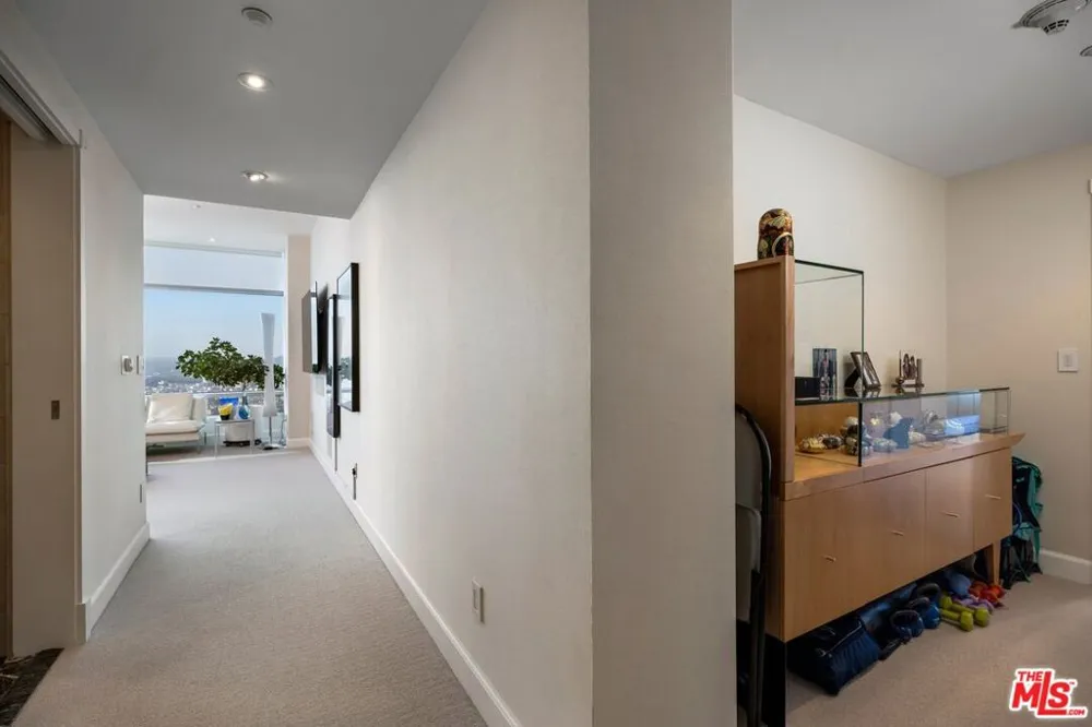 900 W Olympic Boulevard #46G Los Angeles, CA 90015