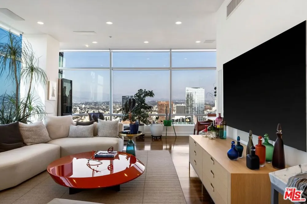 900 W Olympic Boulevard #46G Los Angeles, CA 90015