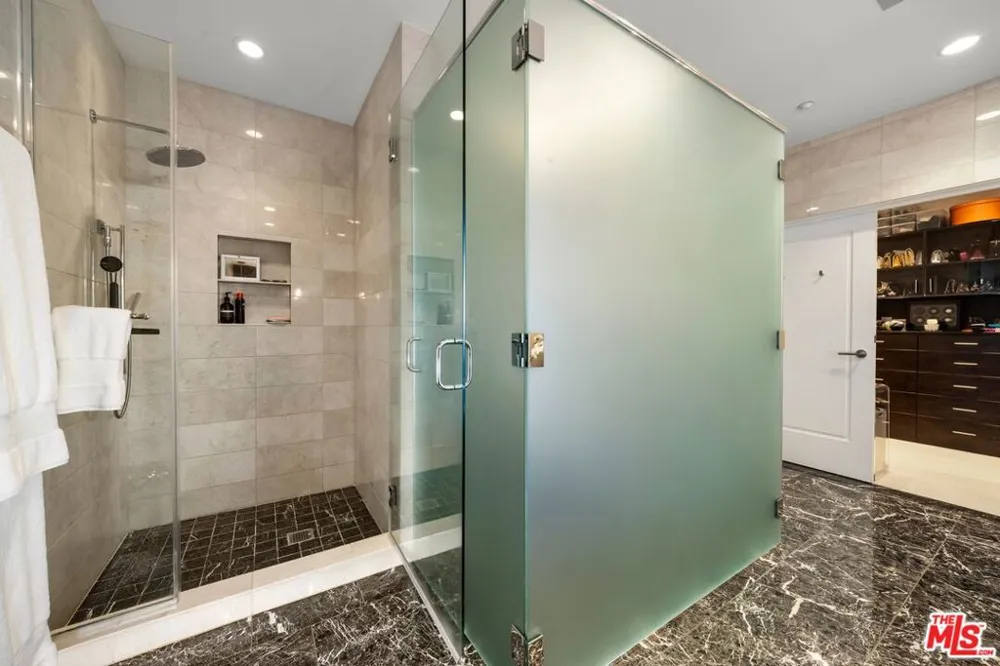 900 W Olympic Boulevard #46G Los Angeles, CA 90015