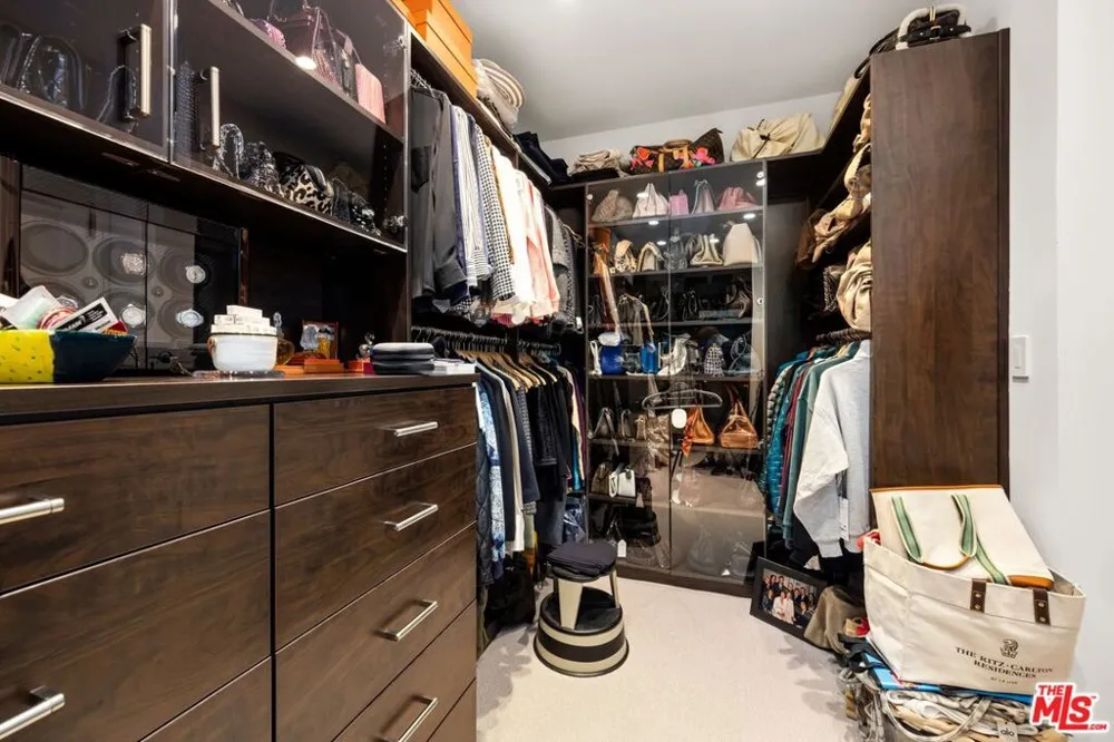900 W Olympic Boulevard #46G Los Angeles, CA 90015