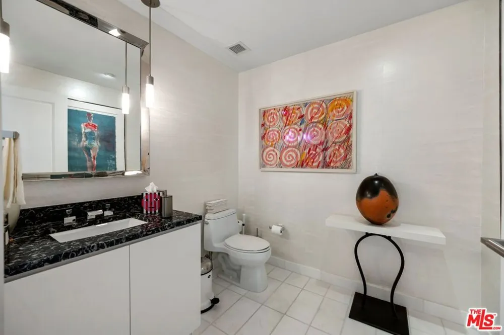 900 W Olympic Boulevard #46G Los Angeles, CA 90015