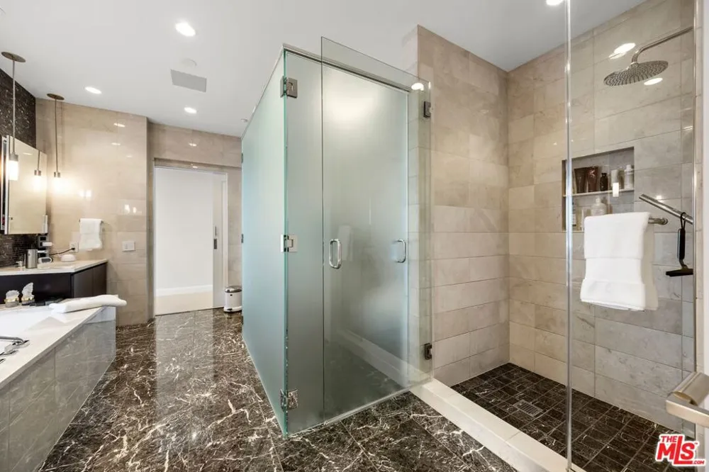 900 W Olympic Boulevard #46G Los Angeles, CA 90015