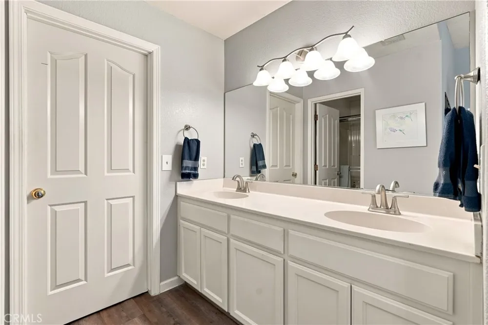 25 Rainbow Court Templeton, CA 93465