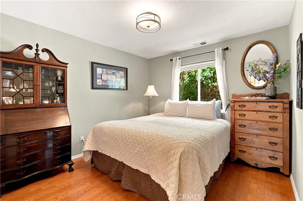 25 Rainbow Court Templeton, CA 93465