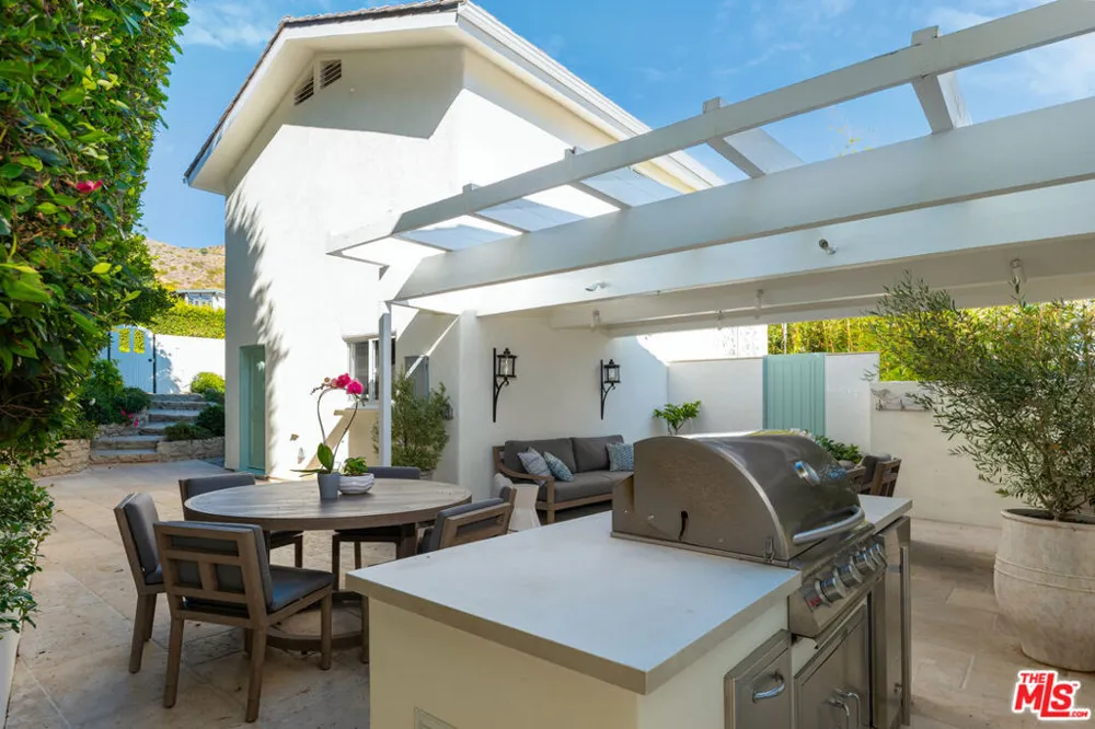 31658 Broad Beach Road Malibu, CA 90265