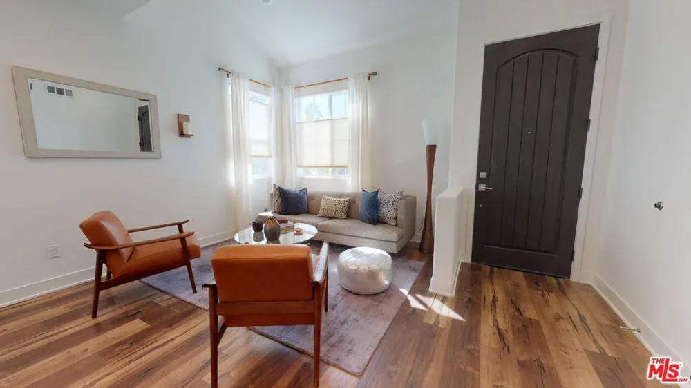 19725 Corbin Lane Winnetka, CA 91306