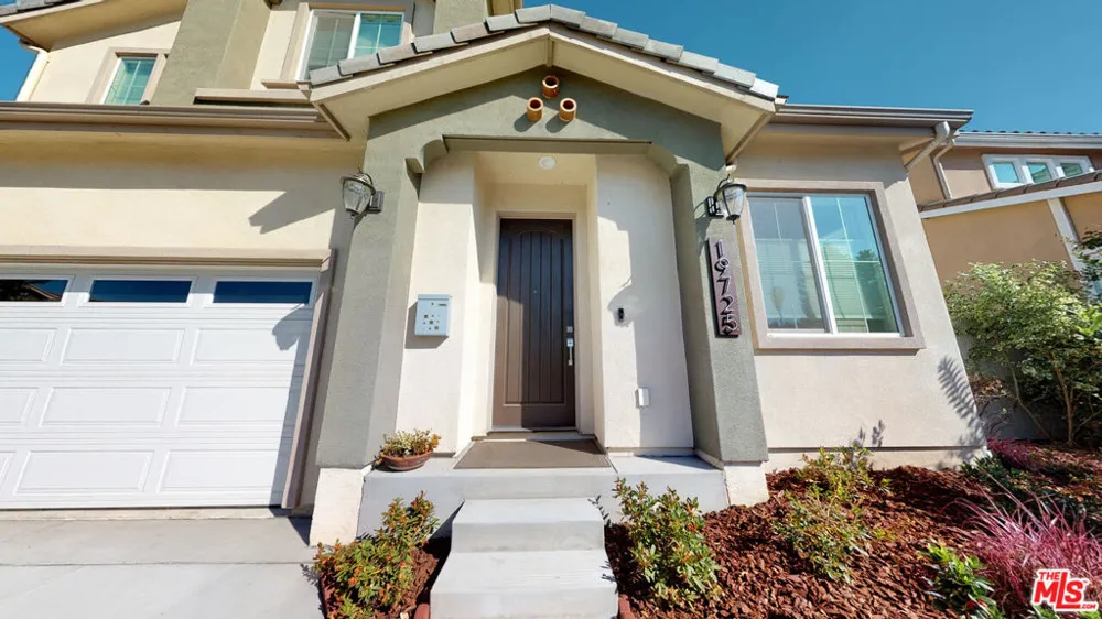 19725 Corbin Lane Winnetka, CA 91306