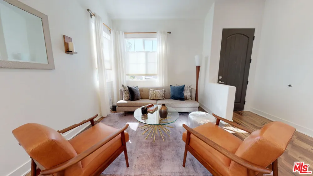 19725 Corbin Lane Winnetka, CA 91306