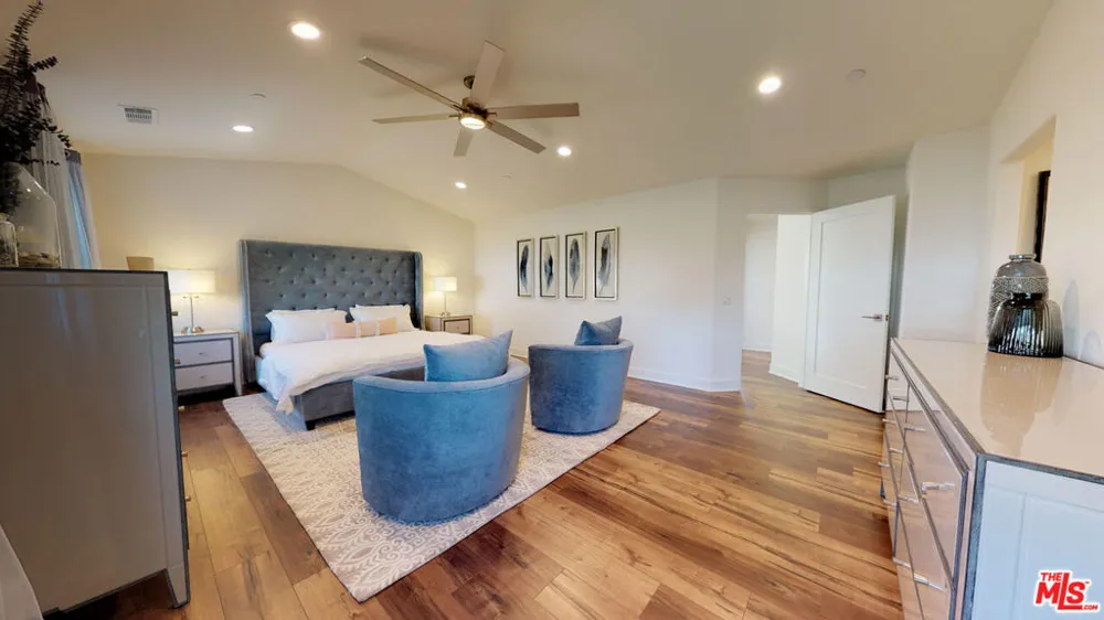 19725 Corbin Lane Winnetka, CA 91306